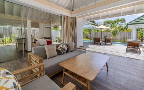 Siyam World - Grand Beach House Living Room